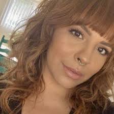 Mariah Barnum's Instagram, Twitter & Facebook