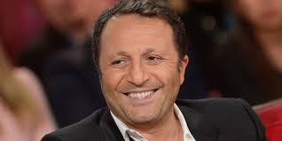 Arthur : l'animateur dévoile une rare photo de son fils Aaron