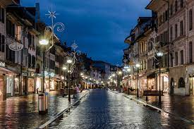 It was open a total of 270 days with average of 26 hours per week during that year. Morges Morges Switzerland Vaud