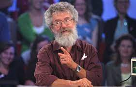 Let your audience know what to hear first. Le Doc Mailloux Radie Pour Cinq Ans Le Devoir