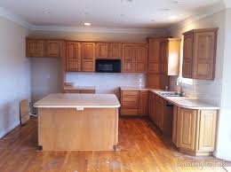 painting kitchen cabinets white