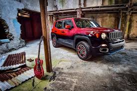 Jeep Has Teamed Up With A Company Called Garage Italia Customs To Give Us A Couple Of Its Renegade Crossover Suv Models With A Jeep Jeep Renegade Jazz Festival