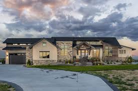 5 bedroom single story home plan with 3 car garage 82240ka. 5 Bedroom Single Story Modern Mountain Home With Open Living Space Floor Plan Perfect Home Digest