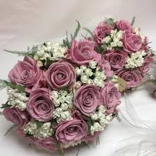 We did not find results for: Fiori Negli Abiti E Nei Cappelli Fashion Frozen