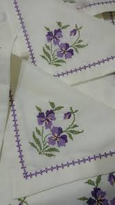 See more ideas about cross stitch charts, cross stitch designs, cross stitch. Resultado De Imagem Para Cross Stitch Napkin Pinterest Beautiful Cross Stitch Pattern Cross Stitch Flowers Cross Stitch Patterns