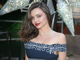 How i met your mother. Miranda Kerr Alleged Intruder Shot And Armed Security Guard Stabbed At Model S Malibu Home The Independent The Independent