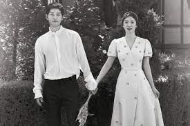 And after a quiet day, the law firm representing a officially spoke. Song Joong Ki And Song Hye Kyo To Divorce 9 Things To Know About The Descendants Of The Sun Couple Entertainment News Top Stories The Straits Times