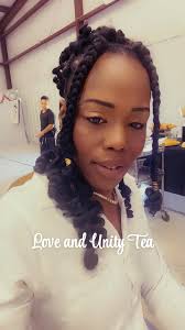 uhhh here's my OC Cylie but a lil grown up ;-;