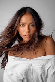 Zahara davis was born on june 5, 2000 in maui, united states (20 years old). Zahara Davis