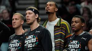 Sunday's NBA matchups: Spurs-Trail Blazers, Celtics-76ers, Lakers-Rockets, Cavaliers-Raptors