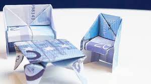 Weitere ideen zu geldscheine falten, geldscheine, geld falten. Geschenk Zum Einzug Stuhl Aus Geld Falten Youtube