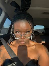 Apparently these two were the same actor...I freaking LOVE that! 👌🔥