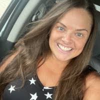 Amy Moak's Instagram, Twitter & Facebook