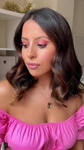 Elena Gamboa's Instagram, Twitter & Facebook