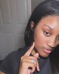 Daelon Holds my heart 💗