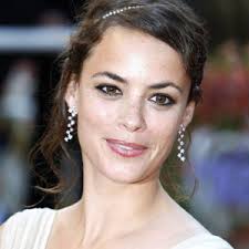 This french language film is loosely based on marcel proust's novel la prisonnière. Berenice Bejo Ist Die Heisseste Schauspielerin Der Welt 2021 Sexiest Woman Alive Mediamass