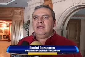 El directivo Daniel “Chito” Cereceres manifestó su intención de reelegirse  como presidente de la zona 1 del beisbol estatal para la temporada 2018.  Para ocupar el cargo de presidente de la zona uno, ...