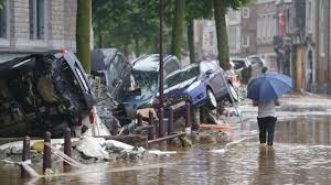 De rijn en de moezel kunnen in duitsland de hoeveelheid water even niet meer aan. Cfjgxvelk Rltm