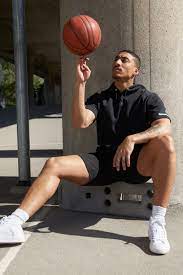 Play Basketball In Style Fashion Hm Sports Fitness Inspo