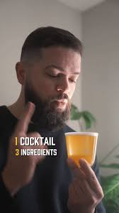 You probably already have everything you need to make this today. No cuts,  no edits—let's get right into it. Gold Rush 2 oz Bourbon 1 oz Fresh Lemon  Juice 3/4 oz 2:1