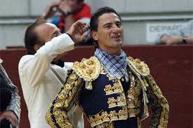 El joven torero colombiano, Franco Salcedo, prosigue su incansable lucha  por conquistar su reto – TorosenelMundo