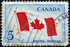 In der flagge kanadas befindet sich in der mitte ein rotes, 11 zackiges, ahornblatt auf weißem die 11 zacken des ahornblattes haben keine bedeutung, wie z.b. Kanada Circa 1965 Eine Briefmarke Gedruckt In Kanada Ausgestellt Fur Die Einweihung Der Nationalflagge Zeigt Flagge Von Kanada Circa 1965 Lizenzfreie Fotos Bilder Und Stock Fotografie Image 19308969