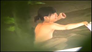 無修正動画 裏DVD】咲乱美女温泉 覗かれた露天風呂の真向裸体 No.4 幸薄いですが本人は幸せそうです 陰毛ひょろろ【盗撮】 -  裏DVD・無修正DVD・ストリーミング 【裏DVDマリア】
