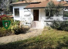 Affitto di appartamento con cantina a induno olona: Villa In Vendita A Induno Olona Con Giardino 240 Mq Bc 107087 Bocasa