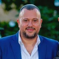 60+ "Moyal" profiles