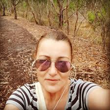 Donna Robson (@MsWaggydog)