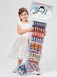 Some shoppers feel that this giant candy stocking is not worth the trip to costco. You Can Now Get A Colossal Chocolate Christmas Stocking From Costco 12 Tomatoes