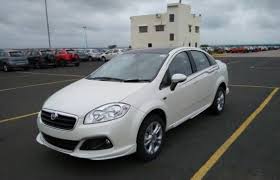 Fiat Linea Elegante Launched At Rs 9 99 Lakh Fiat Linea Fiat Product Launch