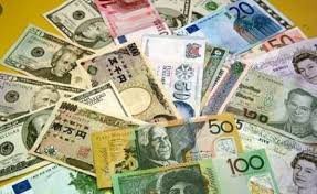Foreign exchange market, forex) atau disingkat valas merupakan suatu jenis perdagangan atau transaksi yang memperdagangkan mata uang suatu negara terhadap mata uang negara lainnya (pasangan mata uang/pair). Valas Adalah Pengertian Kurs Fungsi Contoh Dan Jenis Valuta Asing