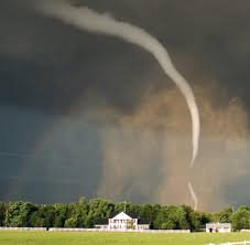 Although nothing can be done to prevent tornadoes, taking these actions can help you stay healthy and safe before, during, and after the storm. Datenanalyse Tornados Nicht Haufiger Aber Konzentrierter Welt