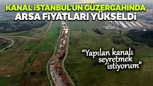 Kanal i̇stanbul projesi ilk çıktığı günlerde arsa fiyatları bir yükselme gösterdi ancak sonrasında düştü. Kanal Istanbul Guzergahindaki Arsa Fiyatlari Yukselise Gecti Youtube