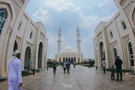 Tan sri abdul rashid hussain born 1946 singapore is an. Wakafkan Masjid Segah Ini Sediakan Ruang Kubur Untuk Dikebumikan Kisah Hebat Pengasas Rhb