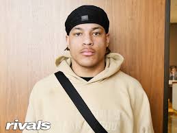 Michigan shoots up leaderboard for 2025 WR Preston Bowman after offer