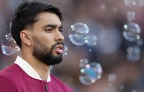 Rangers flop Joe Dodoo labelled 'phenomenal' by Blackpool boss Terry  McPhillips