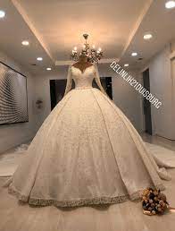 Suchen sie sich ein kurzes hochzeitskleid, ein standesamtkleid oder andere traumhafte brautkleider aus! Gelinlik21 Duisburg