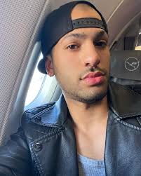 Photos by Angelo Calabrese (@calabresseangelo) · January 5, 2024