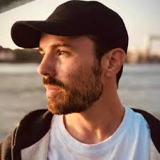 Daniel Beecham's Instagram, Twitter & Facebook