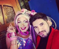 Cualquier consulta al wssp +56985075566 por música o vestuarios llegue  resien hoy así q consulten por ahí