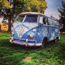 Broadway House Cleaners Volkswagen Transporter T2 Model 214 Splitting The Windshield And Roofline Into A Vee Helped The Production Type 2 Achieve A Drag