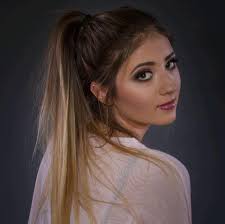 Magdalena Wyszynski added 4 new photos to the album: Glamour.