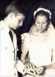 Político, cantor, compositor, engenheiro, escritor e religioso. 30 Melhor Ideia De Marcelo Crivella Marcelo Crivella Surfista Casos Arquivados
