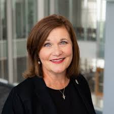 Dawn Dewitt's Instagram, Twitter & Facebook