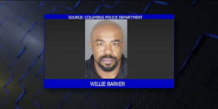 1 arrested after threatening people with machete