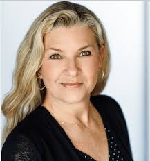 Vanessa Heller's Instagram, Twitter & Facebook