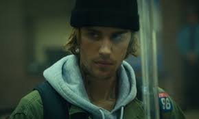 Justin Bieber สวมบทโจรปล้นธนาคารจำเป็นในเอ็มวีใหม่ “Hold On”