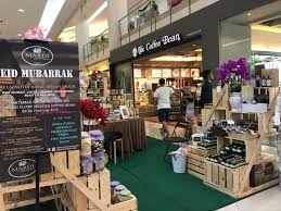 The residents of this neighborhood would not have it any other way. Are You Still In Raya Shopping Hartamas Shopping Centre Facebook